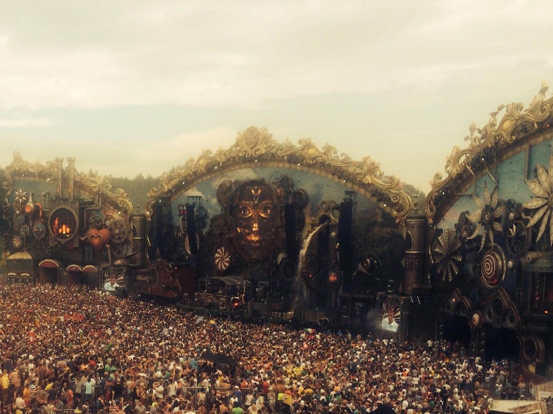Tomorrowland Mainstage 2014