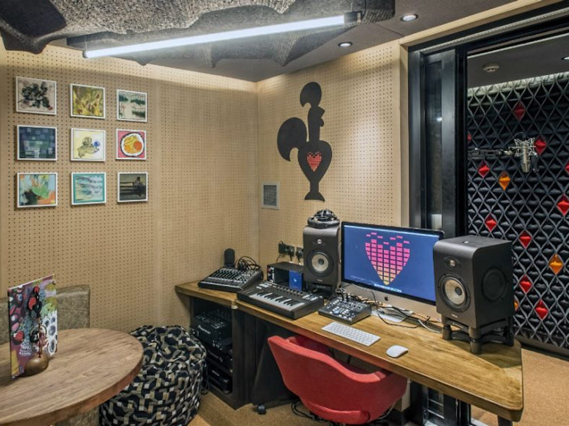 Nandos Music Studio London